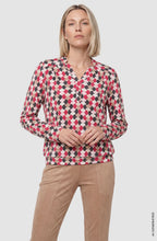Redberry Abstract Design Top