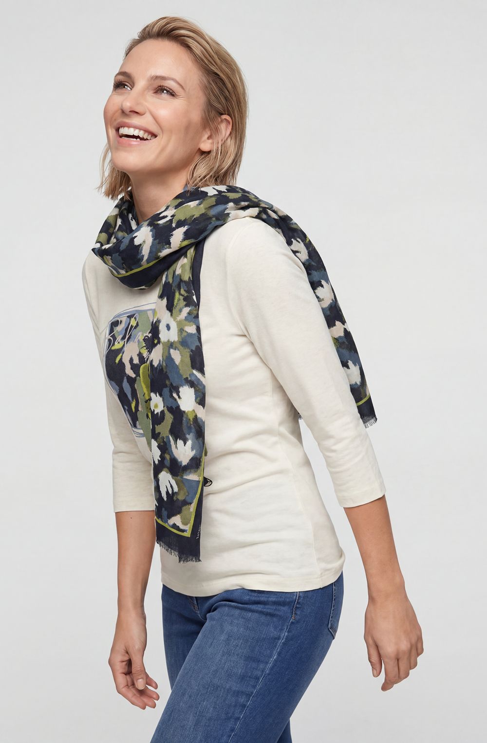 Moss Green Lightweight Frayed Edge Scarf