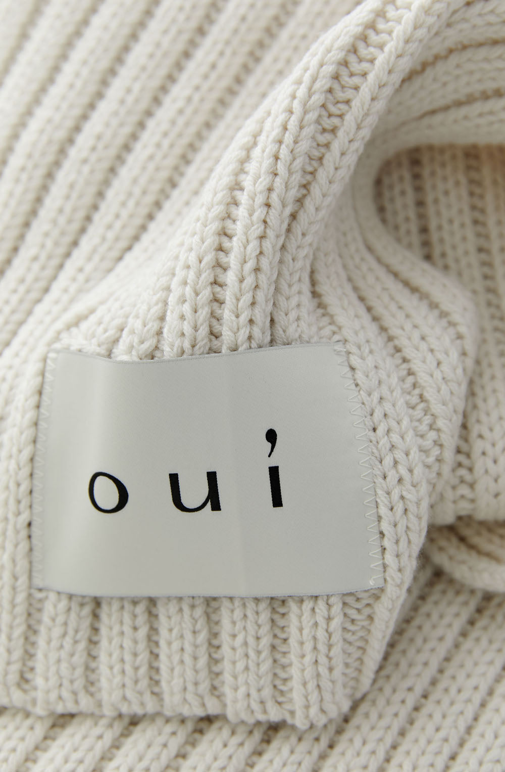 Off White Chunky Ribbed Knit Scarf