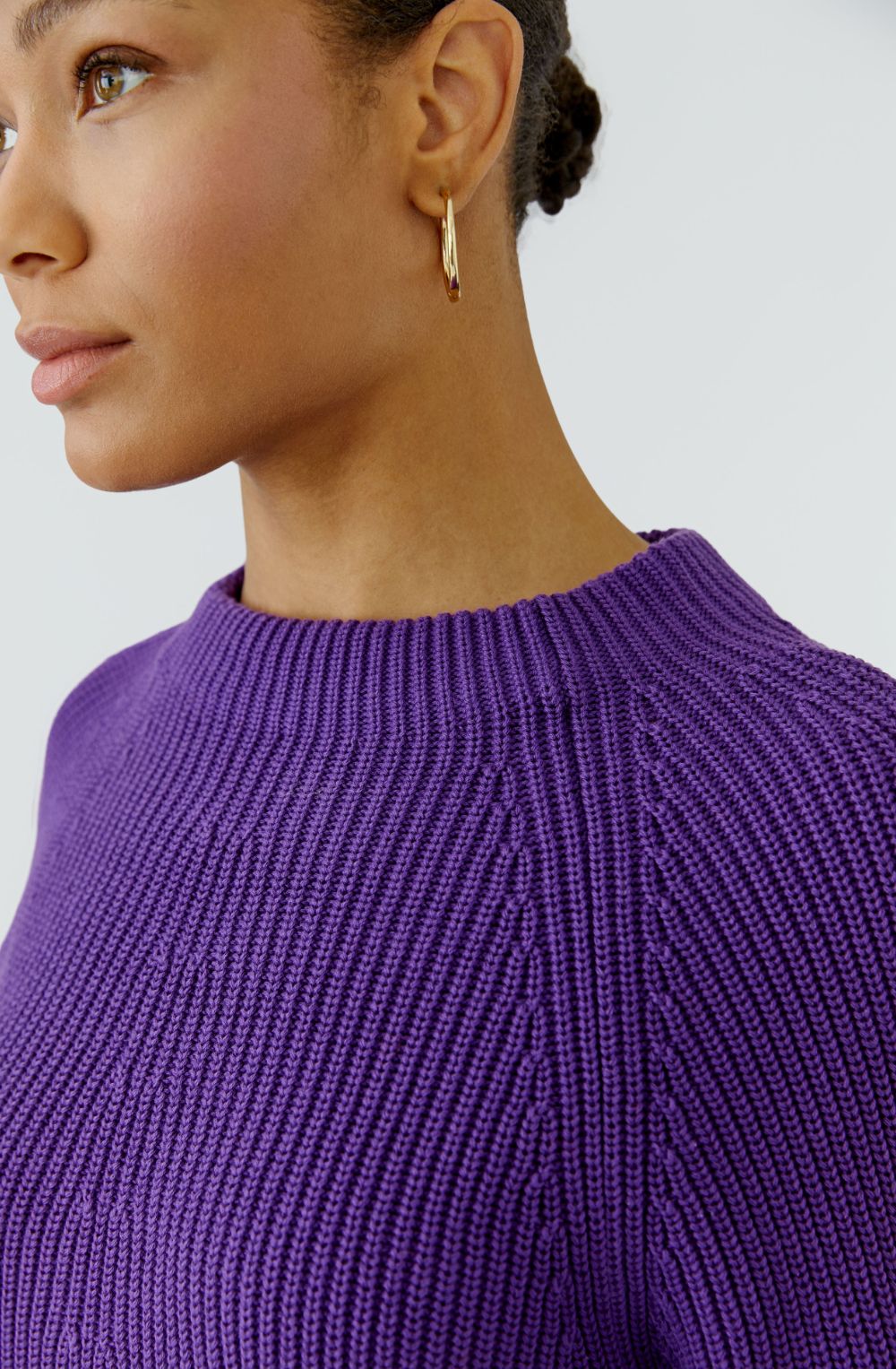 Amaranth Purple Stand Up Collar Single Pocket Jumper