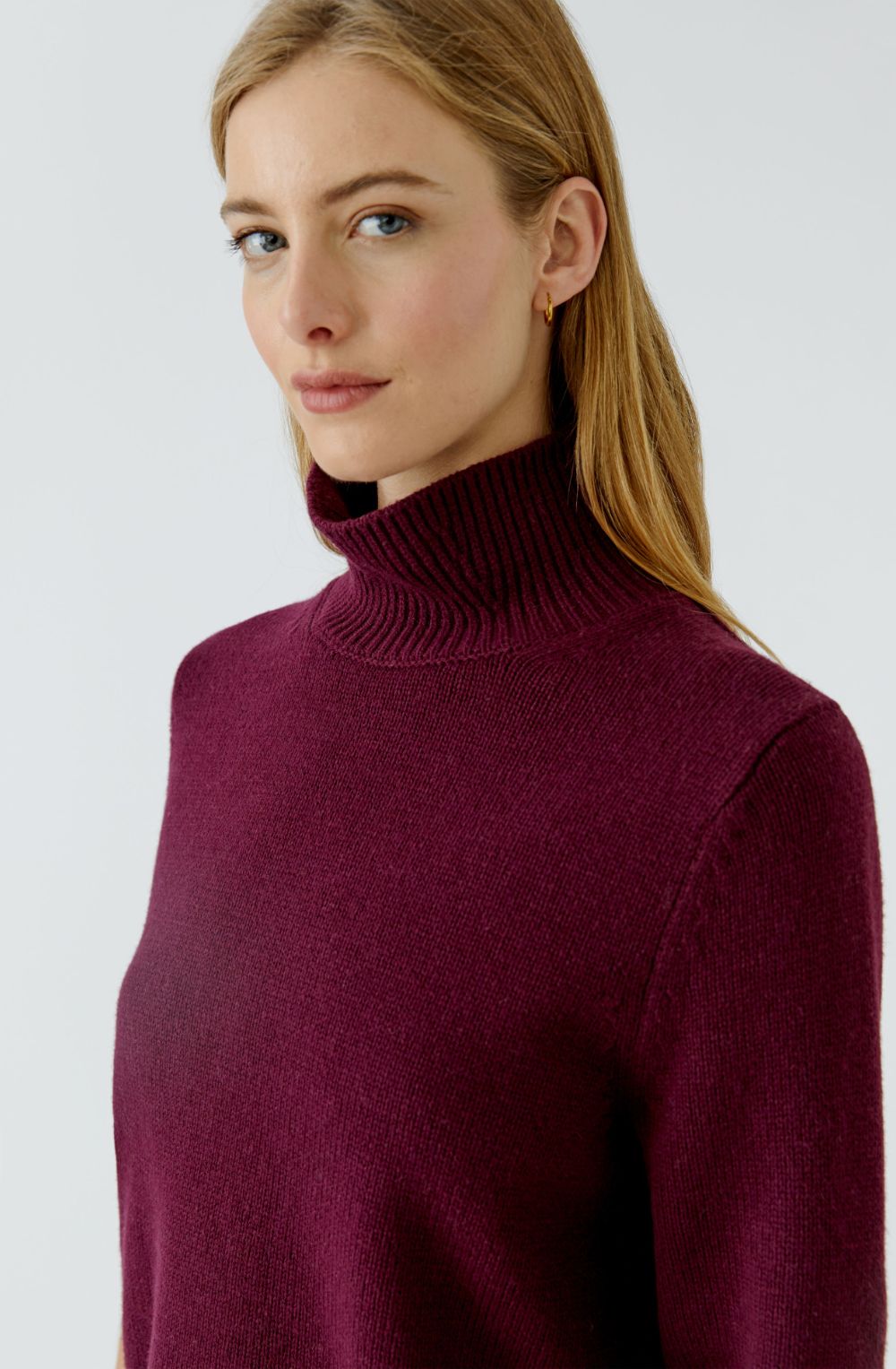 Bramble Berry High Neck Short Sleeve Jumper