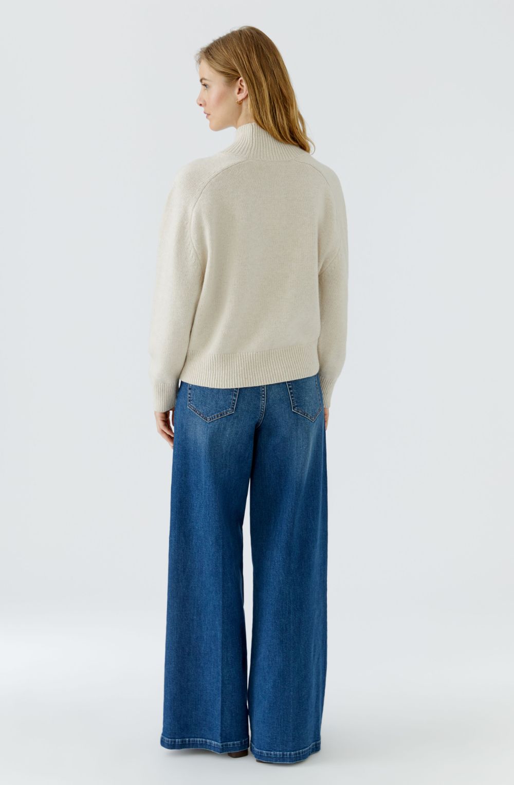 Off White High Neck Loose Fit Jumper