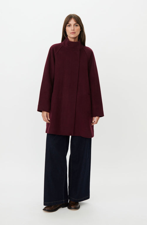 Fig High Collar Thorlen Coat
