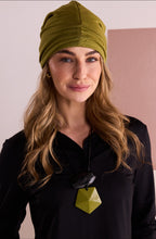 Avocado and Black Reversible Jersey Hat and Glove Set