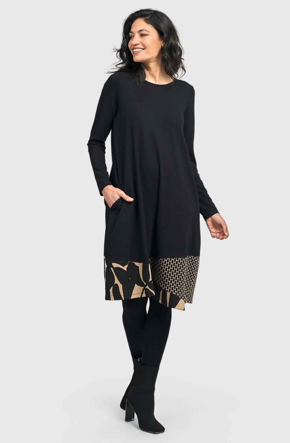Black and Tan Nora Relaxed Jersey Dress
