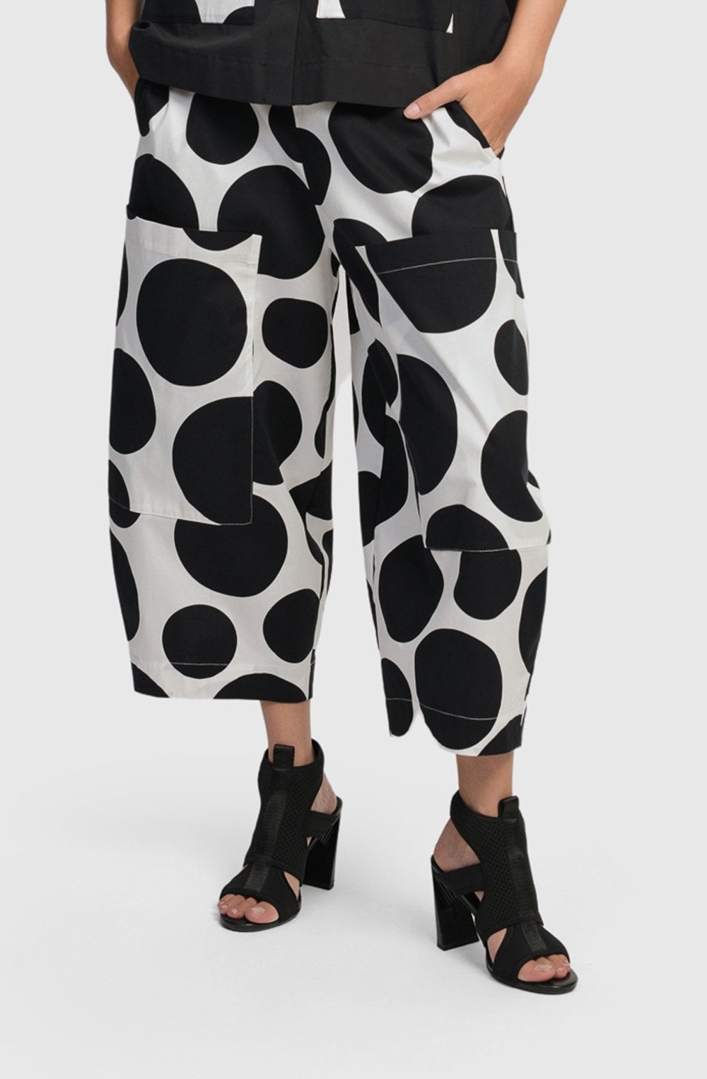Black and White Dot Barrel Trousers