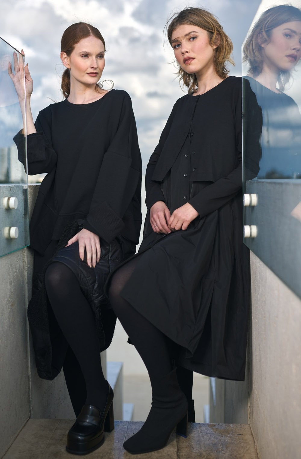 Black Urban Vapor Oversized Sweatshirt