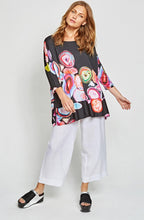 Bold Print Over Sized Top