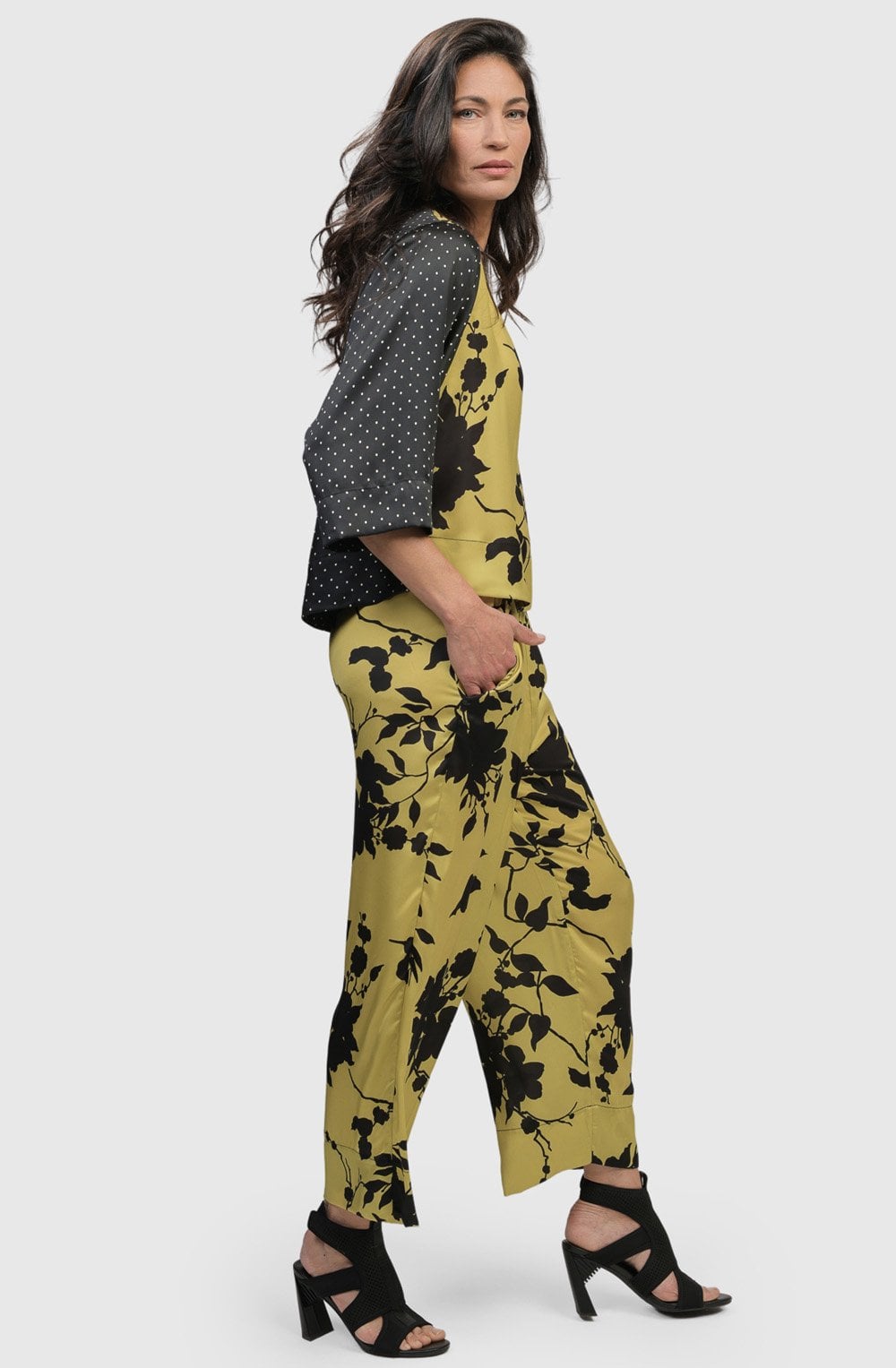 Dusk Aperitivo Satin Wide Leg Cropped Trousers