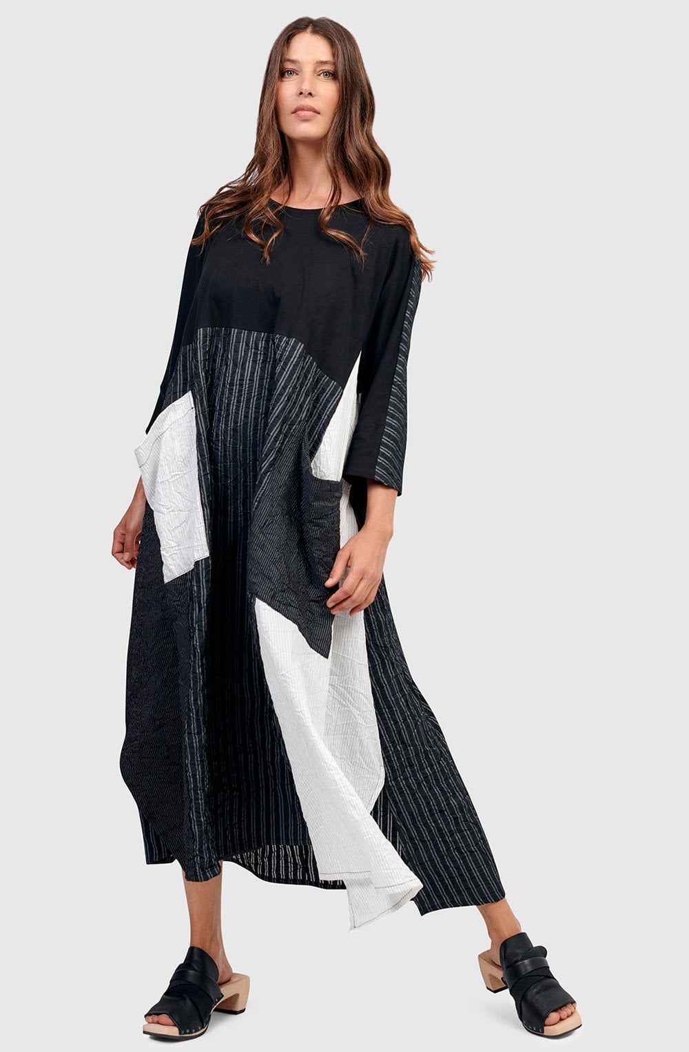 Monochrome Urban Morocco Midi Dress