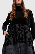 Vanta Black Mix Cocoon Dress