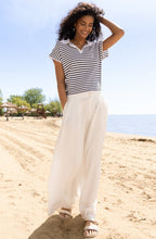 Monochrome Collared Short Sleeve Sweater