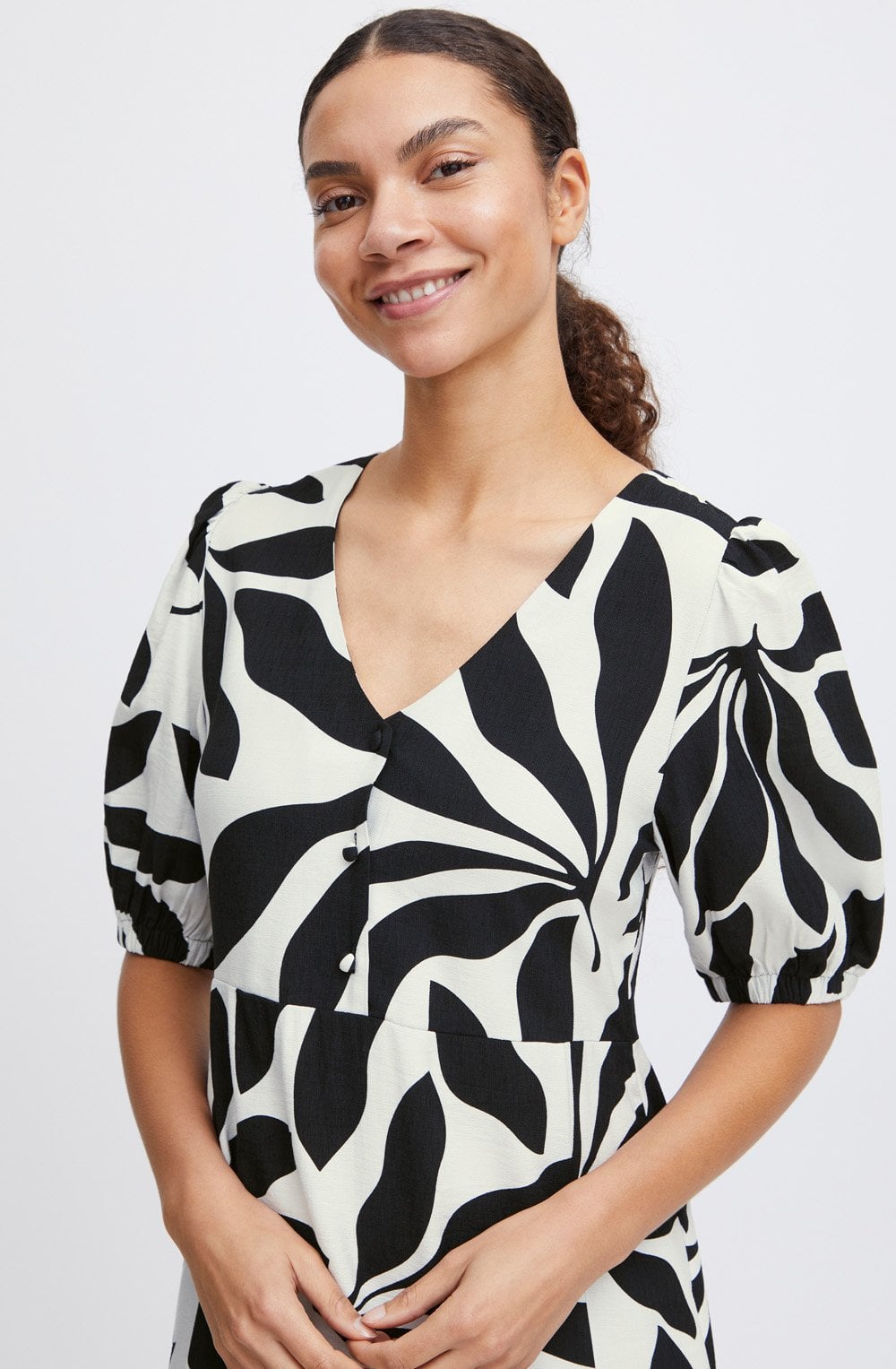 Black and White Palm Leaf Dress