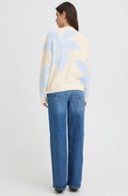 Della Robbia Blue Flower Omea Jumper