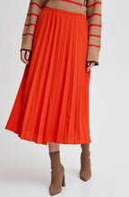 Deson Aurora Red Pleated Midi Skirt
