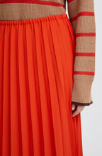 Deson Aurora Red Pleated Midi Skirt