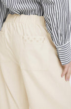 Elma Birch Tapered Trousers