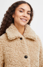 Humus Abeno Teddy Coat
