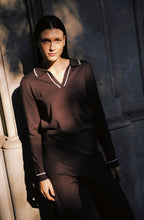 Java Collared V-Neck Fine Knit Jumper