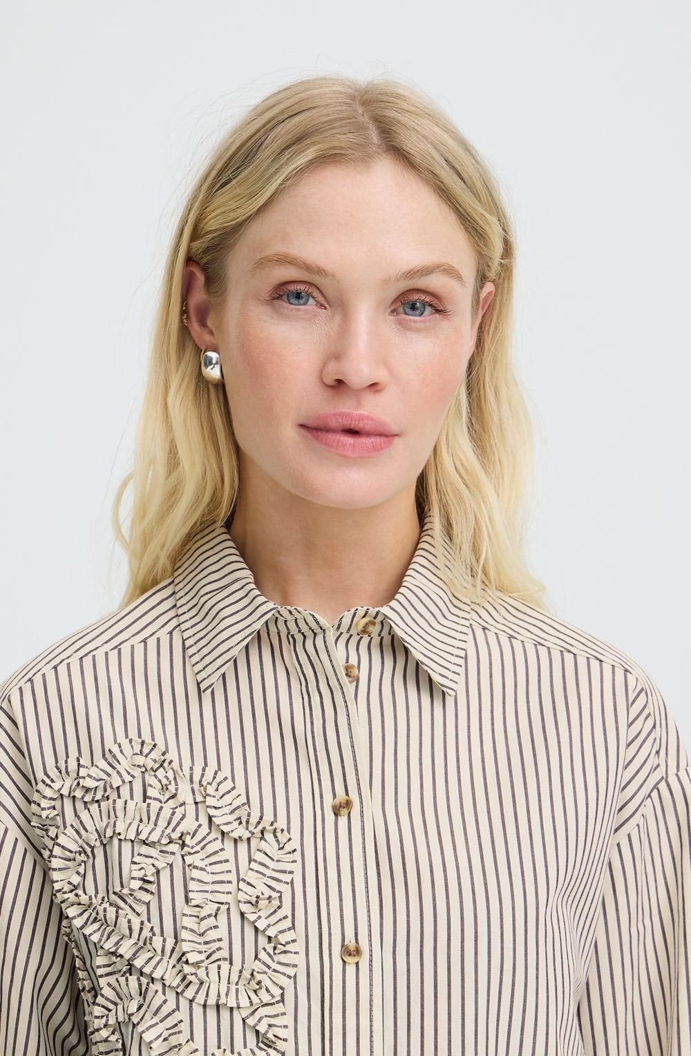 Java Stripes Appliqué Ruffle Shirt