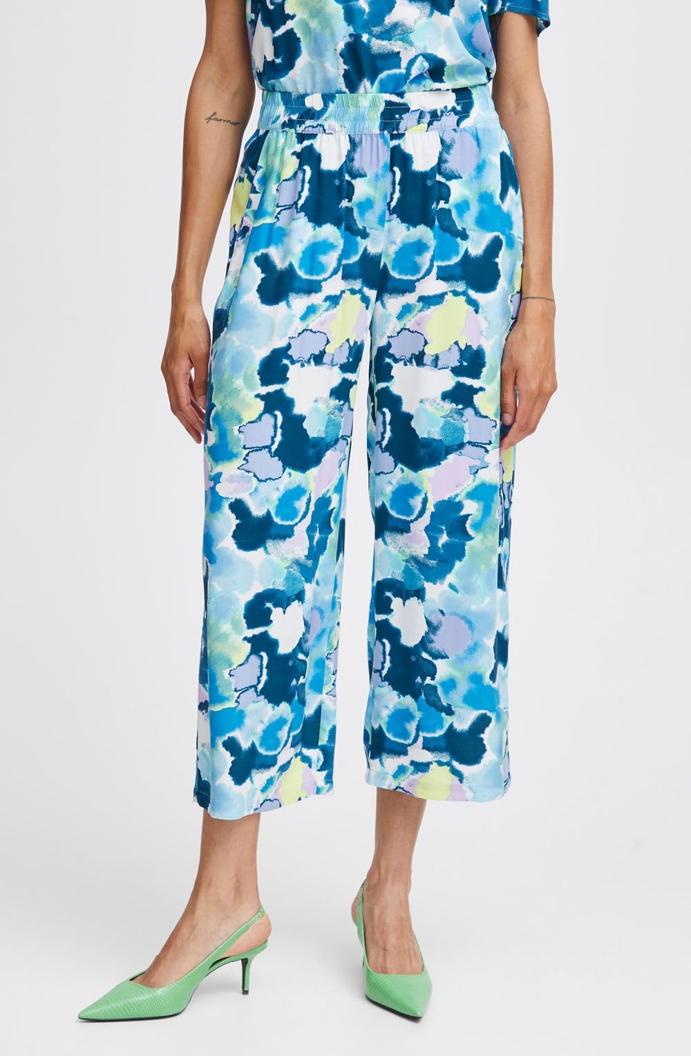 Joella Angel Blue Water Colour Wide Leg Crop Trousers
