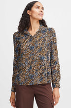 Josa Monks Robe Puff Sleeve Shirt