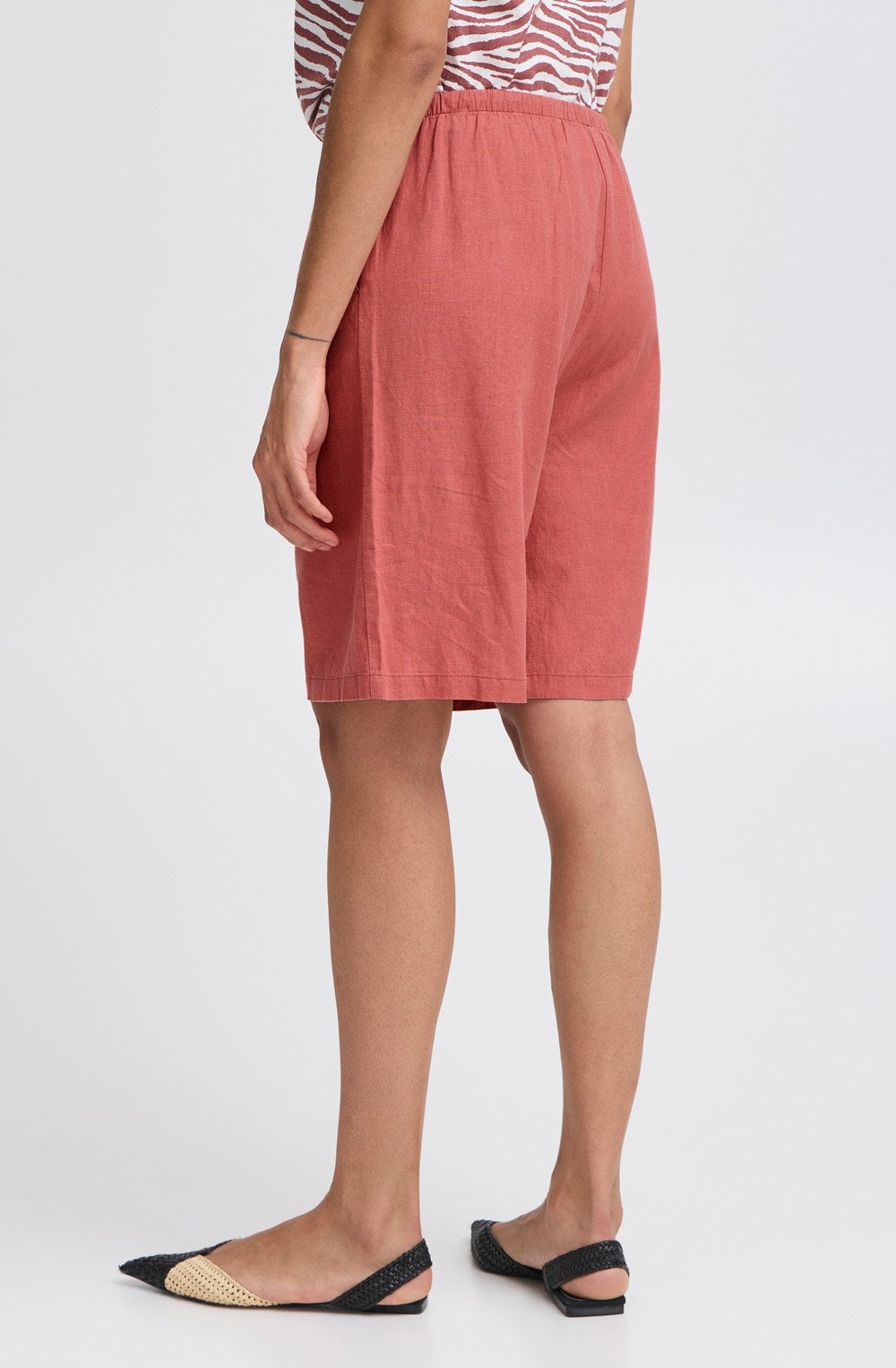 Light Mahogany Linen Mix Shorts