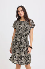 Meteorite Nature Vibes Bold Print Dress