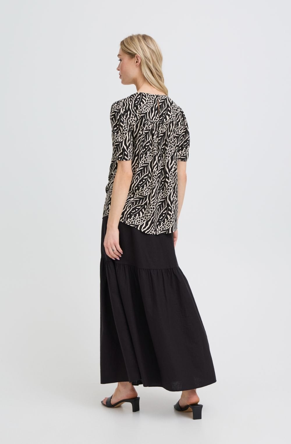 Meteorite Nature Vibes Round Neck Blouse