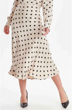 Mid Length Spot Print Skirt