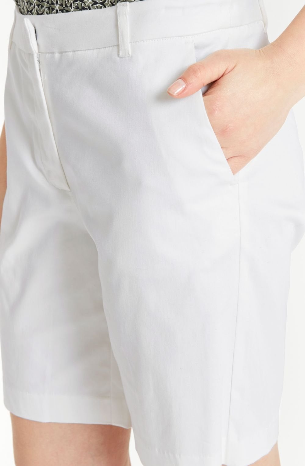 Off White Chino Shorts