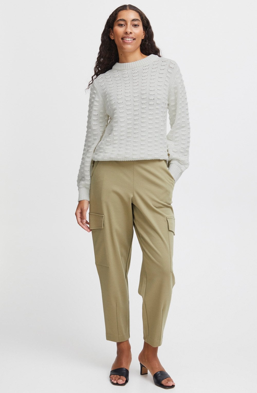 Oma Off White Textured Knit Pullover