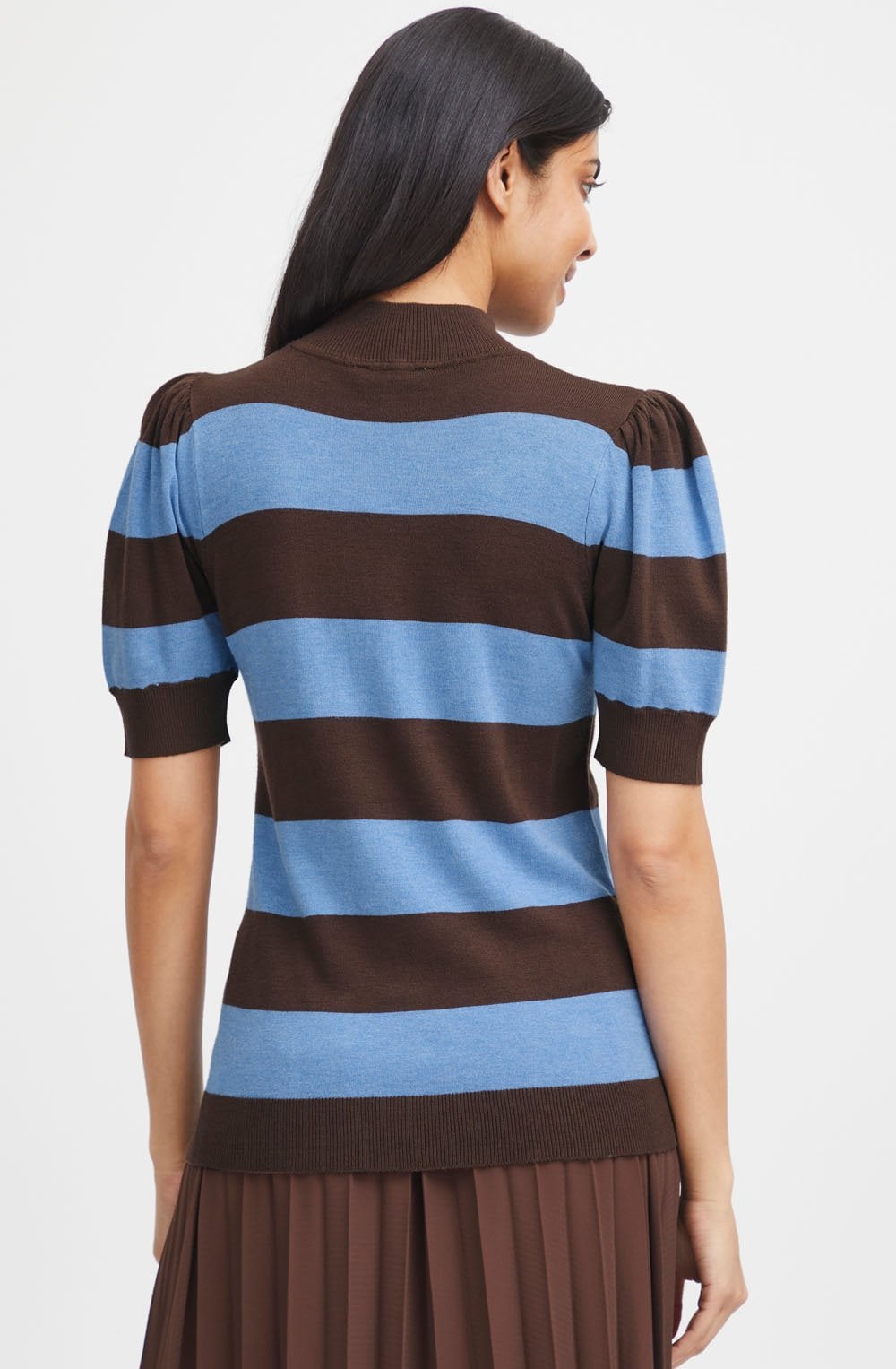 Pimba Provence and Chicory Short Sleeved Sweater