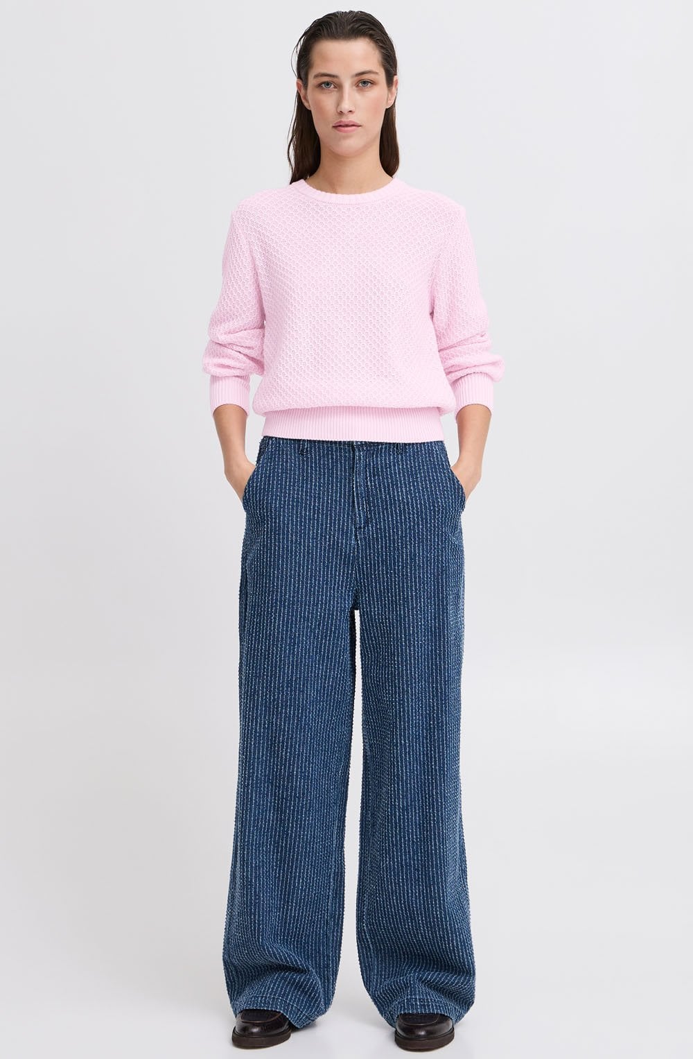 Roseate Textured Knit Balloon Sleeve Jumper