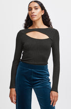 Stily Black Slash Front Top