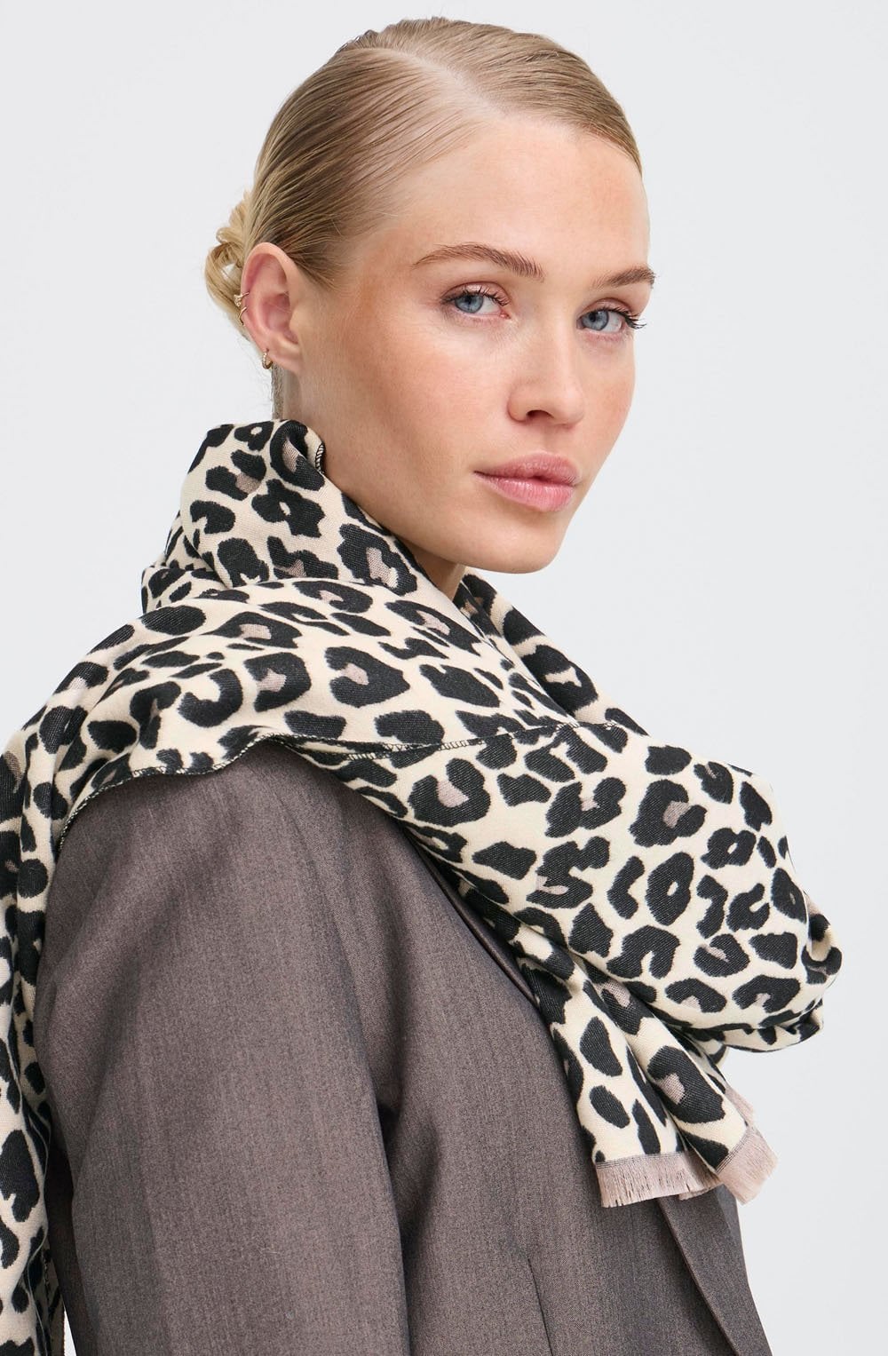 Vileopard Black Mix Leopard Print Frayed Edge Scarf