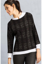 Black Fleck Design Top