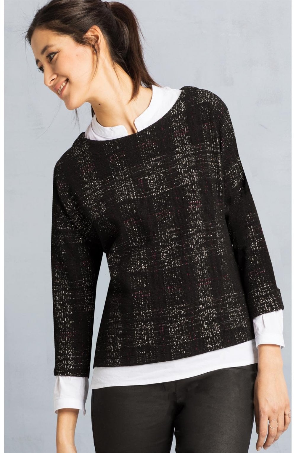 Black Fleck Design Top