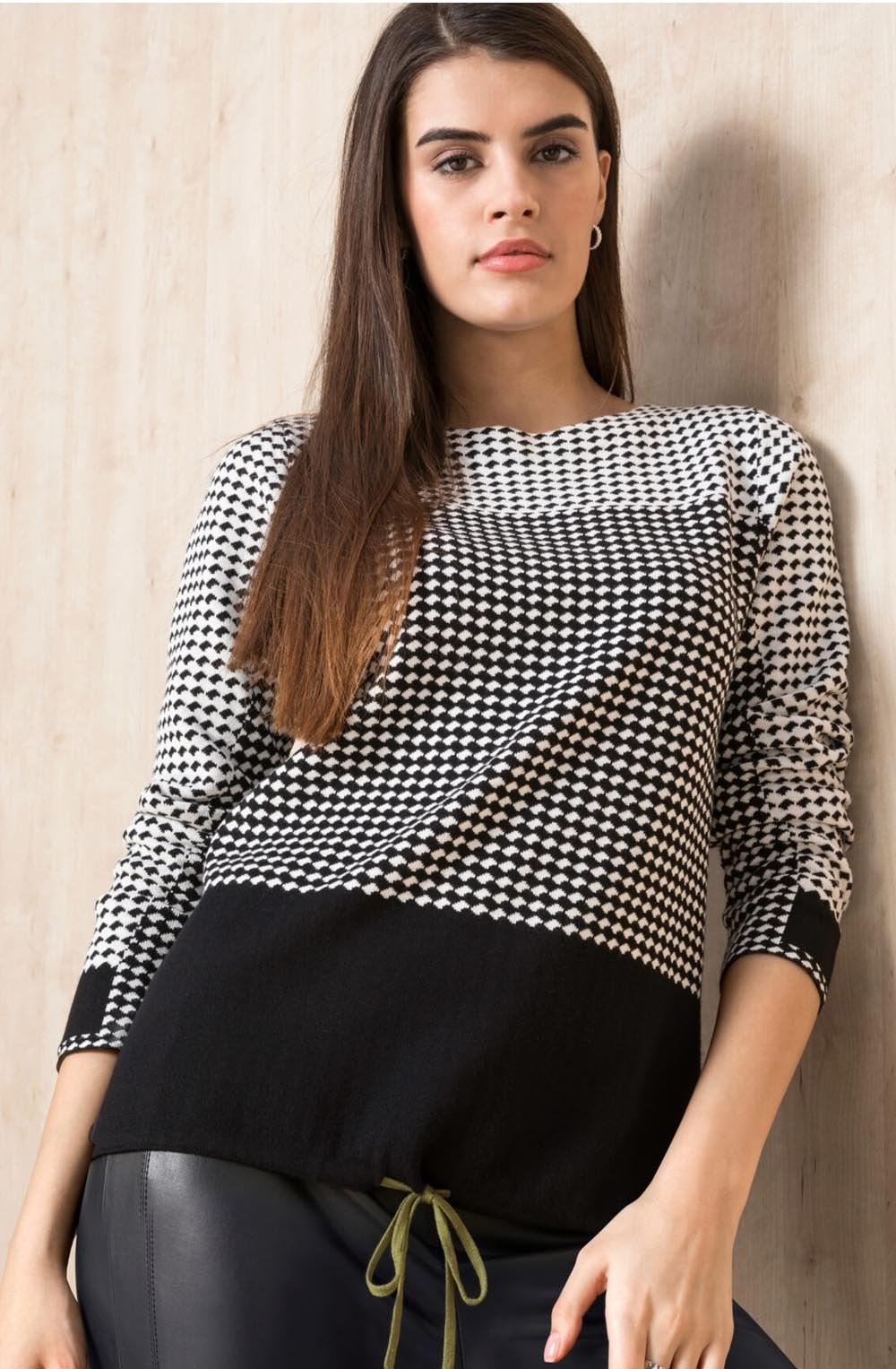 Black & White Knit Jumper