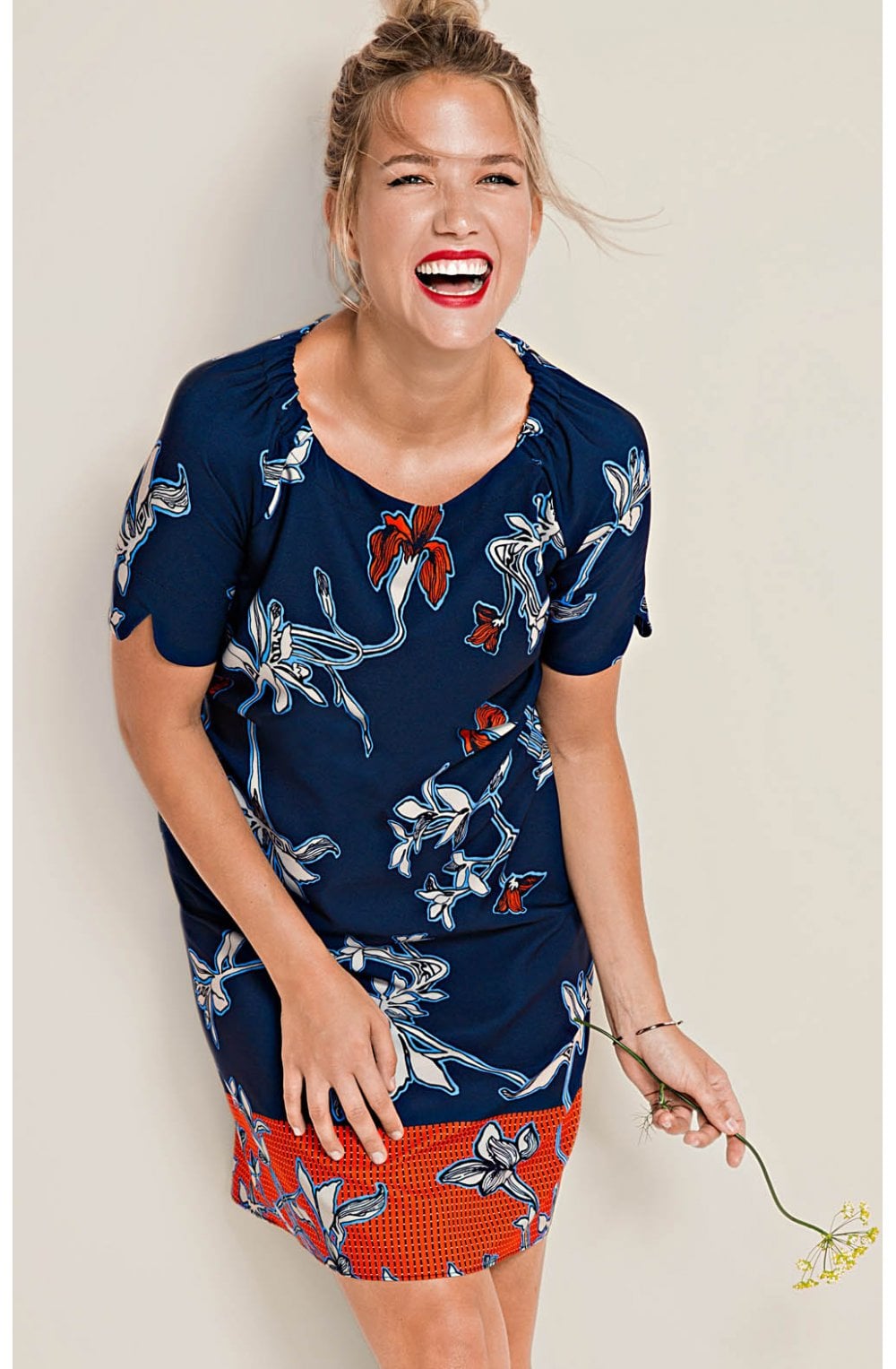 Bold Floral Print Shift Dress
