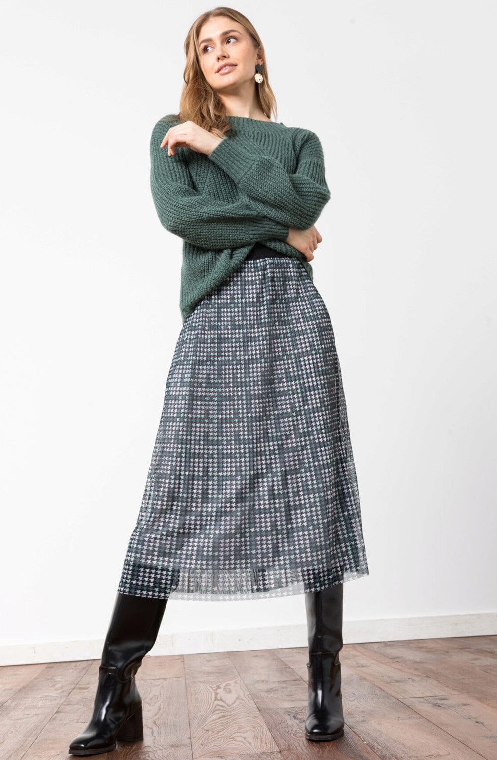 Houndstooth Pleated Skirt