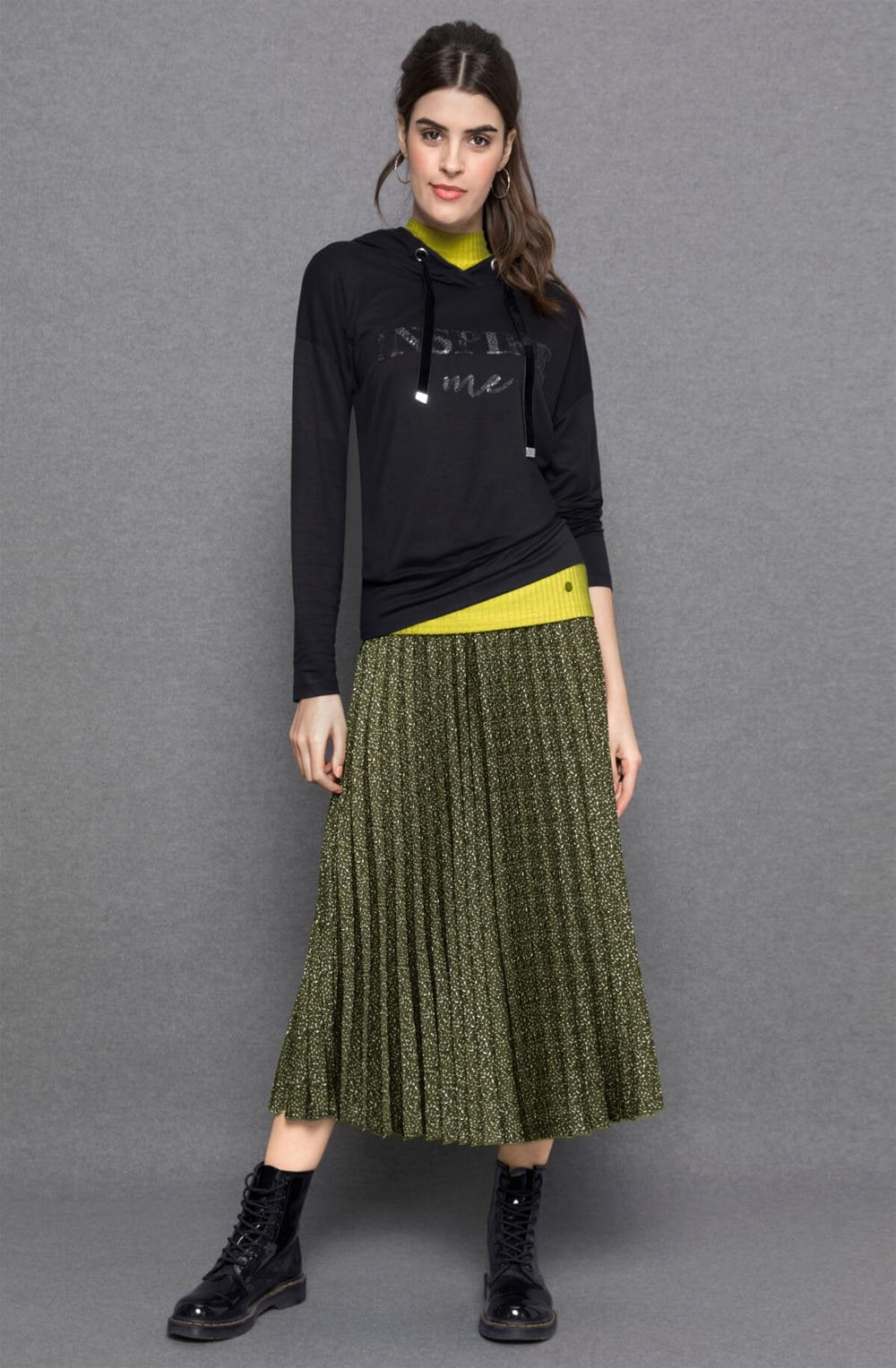 Khaki Green Leopard Print Skirt