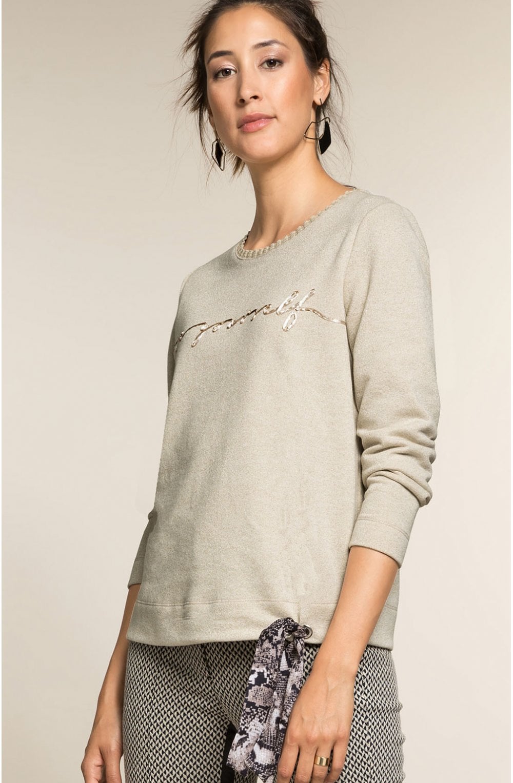 Metallic Detailed Sweatshirt