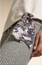 Metallic Detailed Sweatshirt