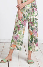 Parigi Floral and Leaf Print Wide Leg Crops