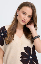 Dark Sapphire Flower Short Sleeve Pullover