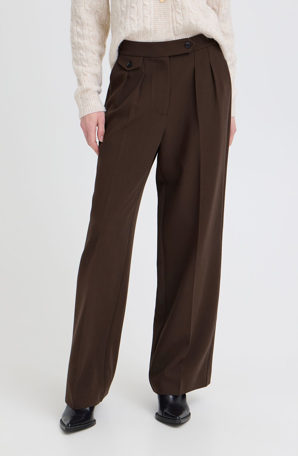 Java Brown Barrel Fit Earl Trousers