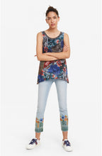 Sleeveless T Shirt Tiglits