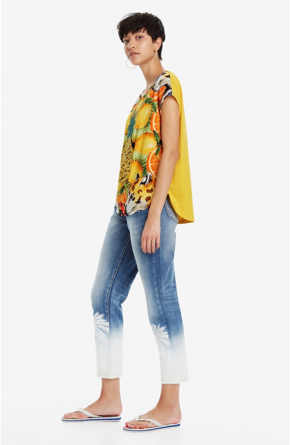 Yellow Pineapple T Shirt Exeter