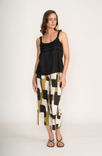 Artbox Linen Cropped Trousers
